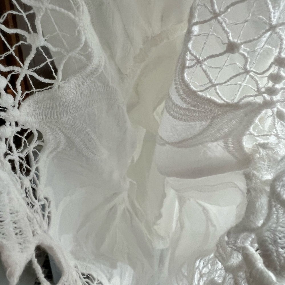 FARM RIO Off-White Richelieu Tiered Midi Lace Dress - Picture 16 of 16